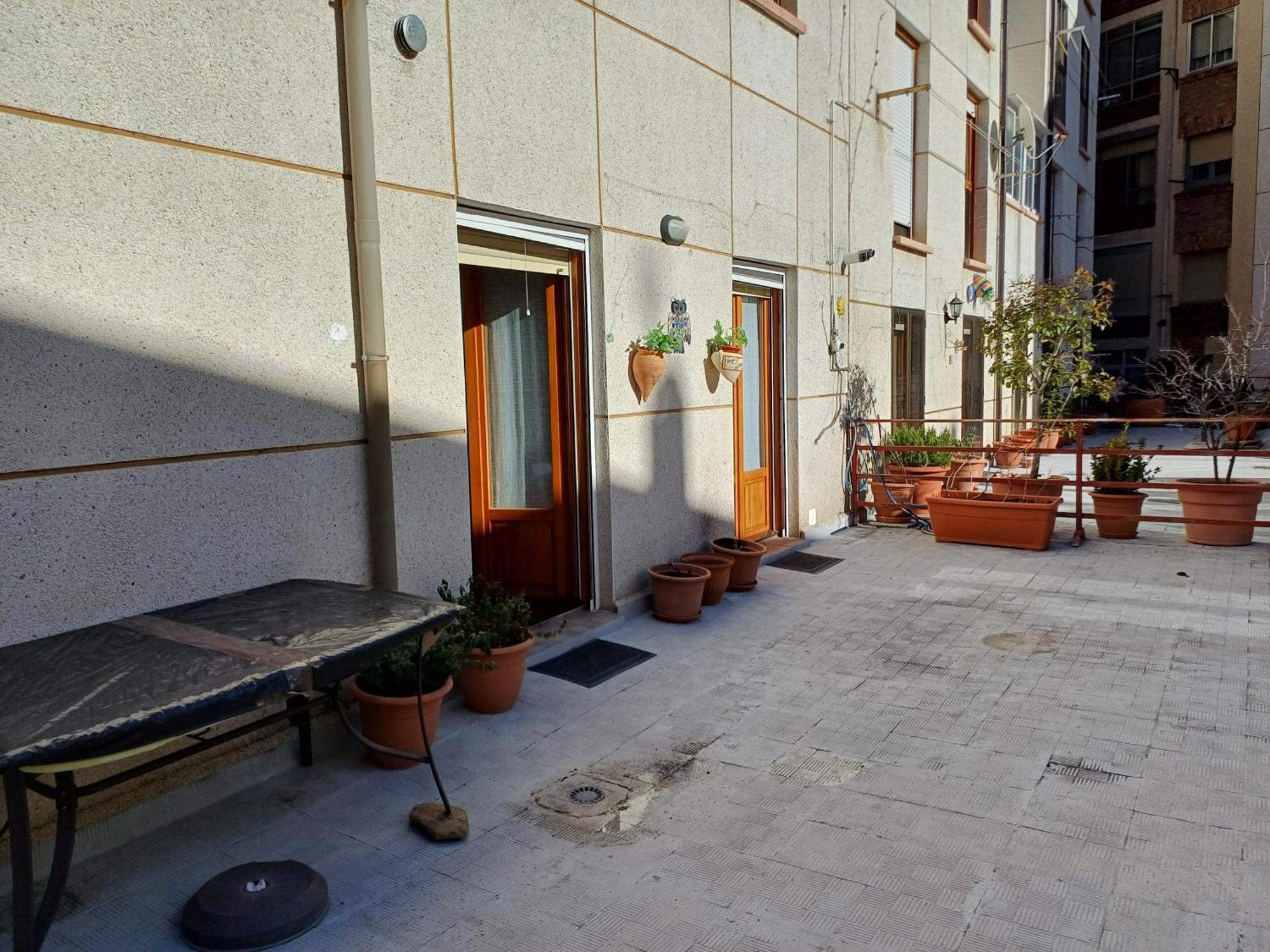 Apartamento Puerta Del Pirineo Sabinanigo Exterior photo