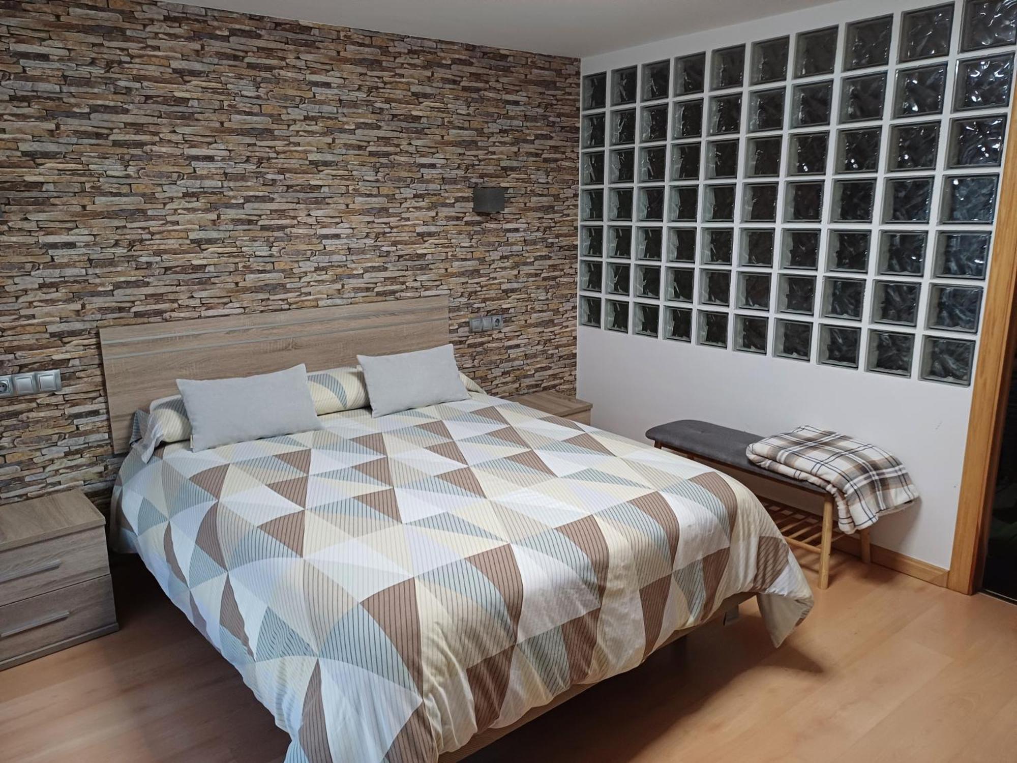 Apartamento Puerta Del Pirineo Sabinanigo Exterior photo
